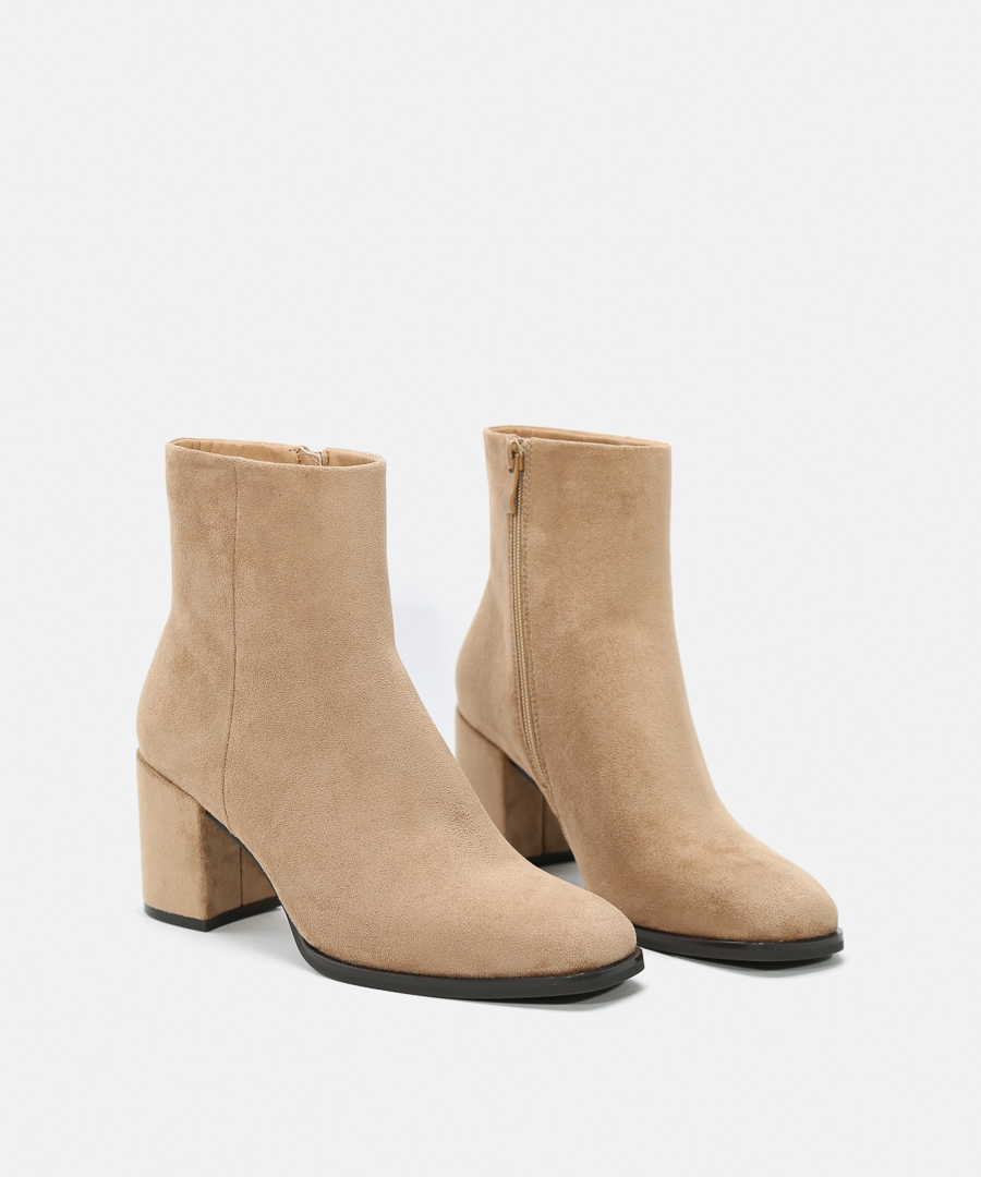 Botines punta cuadrada